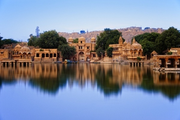 Gadisar Lake